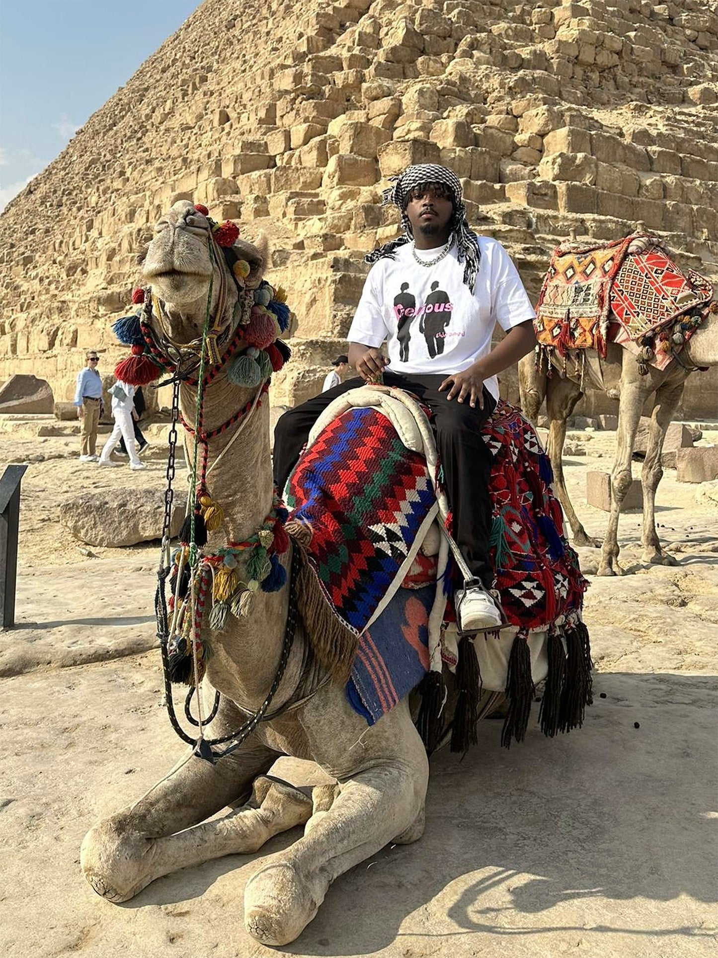 LOVELY WORLD TEE "WHITE"